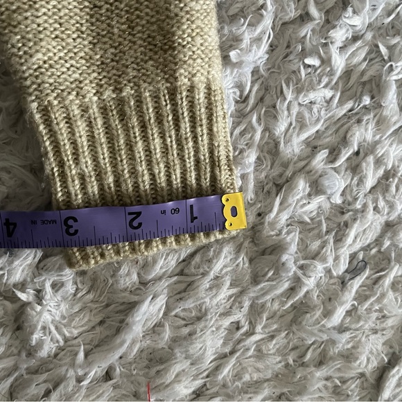 R W AND CO winter casual pearls sweater women V-neck - Picture 12 of 15